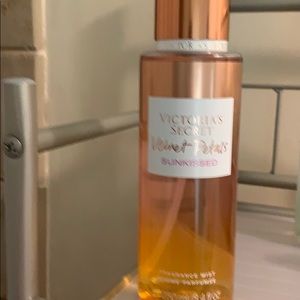 Velvet petals sun kissed collection